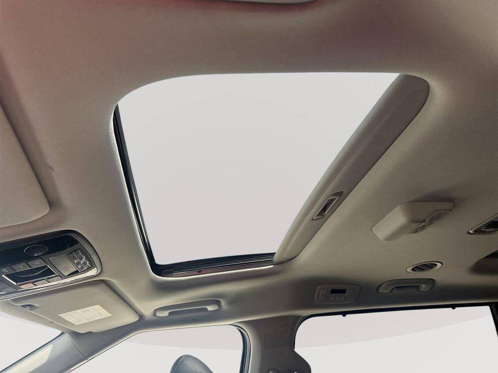 new 2025 Kia Carnival car, priced at $52,459
