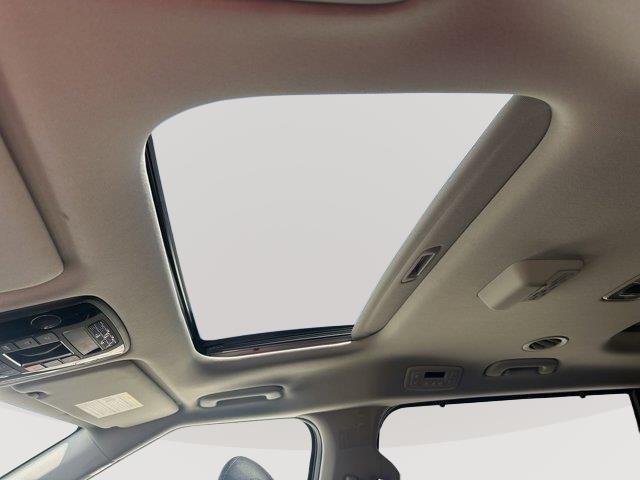 new 2025 Kia Carnival car, priced at $53,530