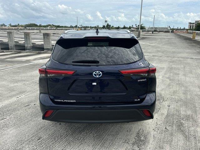 used 2022 Toyota Highlander Hybrid car, priced at $35,800