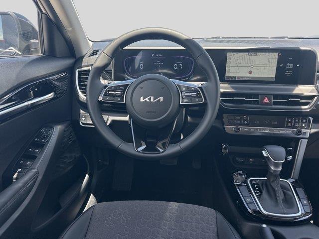 new 2025 Kia Seltos car, priced at $27,170
