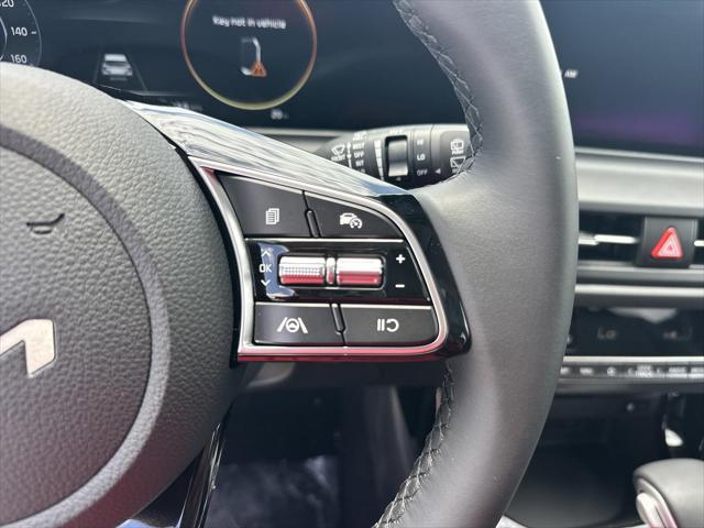 new 2025 Kia Seltos car, priced at $28,575