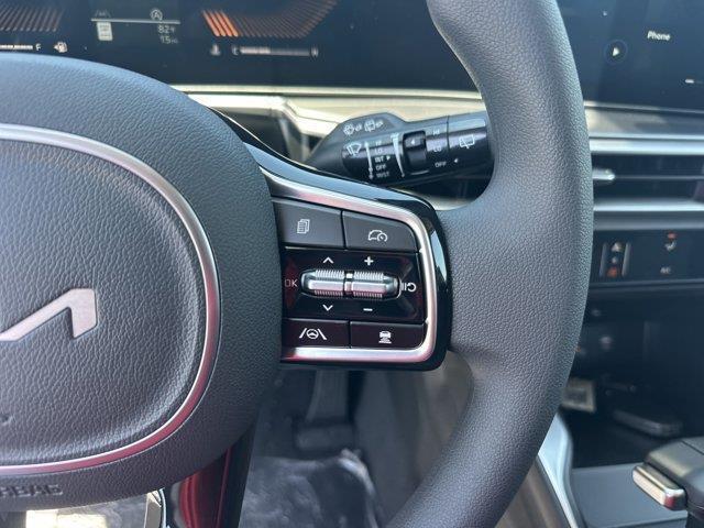 new 2025 Kia Sorento car, priced at $34,155