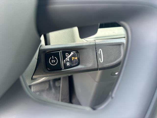 new 2026 Kia EV9 car, priced at $72,305