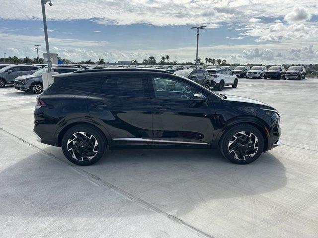 new 2025 Kia Sportage car, priced at $35,977