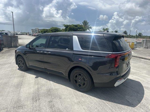 new 2025 Kia Carnival car, priced at $39,560