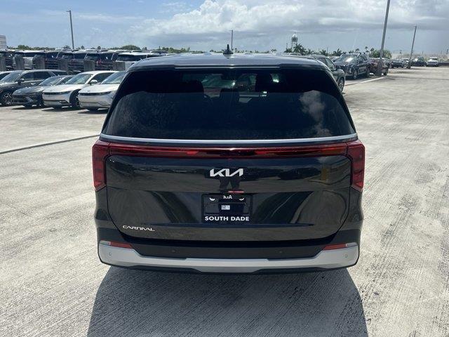 new 2025 Kia Carnival car, priced at $39,560