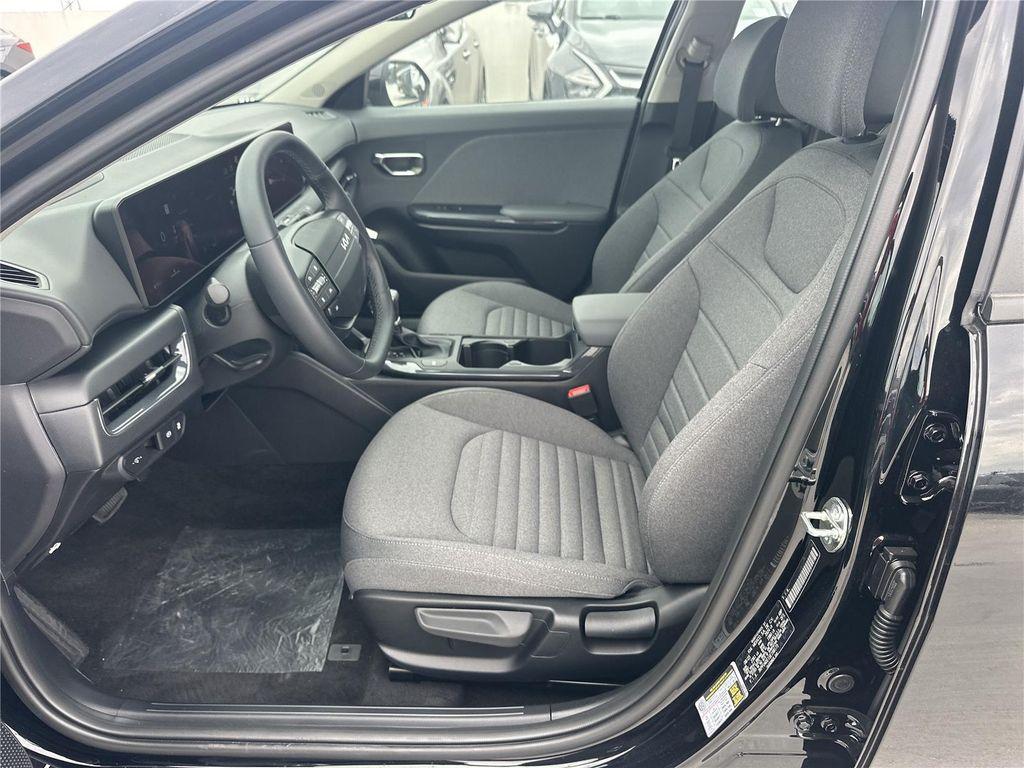 new 2025 Kia K4 car, priced at $24,614