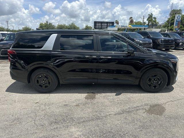 new 2025 Kia Carnival car, priced at $40,055