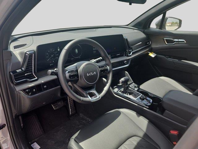 new 2025 Kia Sportage car, priced at $37,686