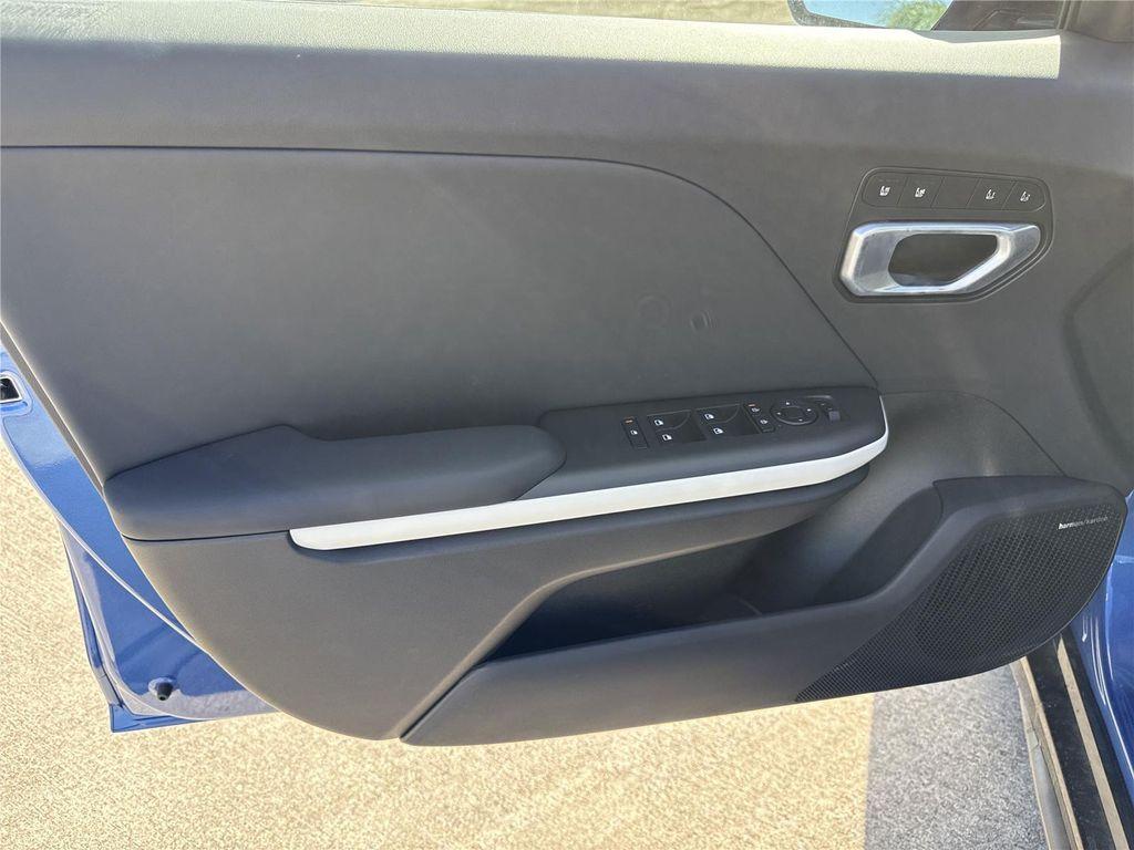 new 2025 Kia K4 car, priced at $28,004