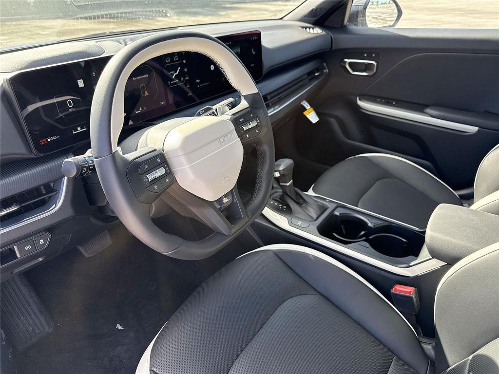 new 2025 Kia K4 car, priced at $28,004