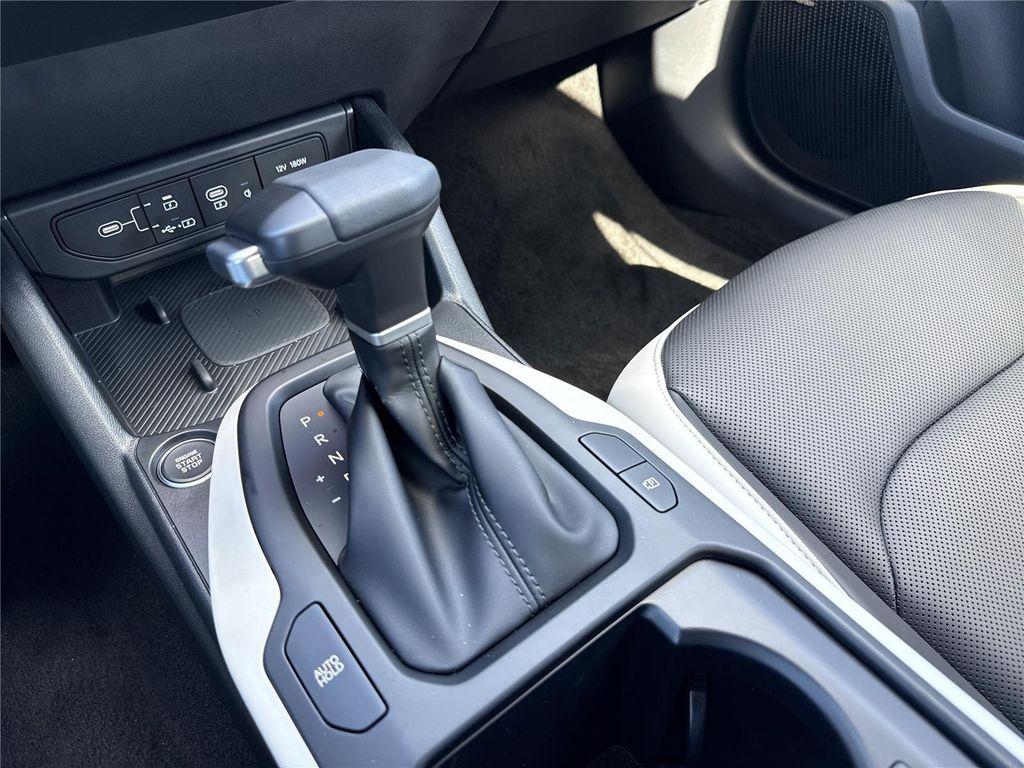 new 2025 Kia K4 car, priced at $28,004