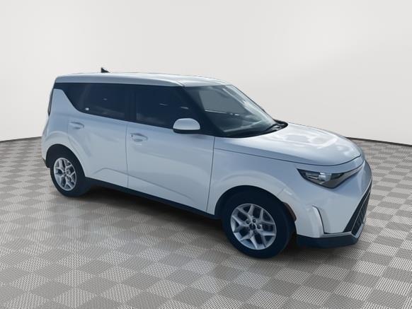 used 2023 Kia Soul car, priced at $17,674