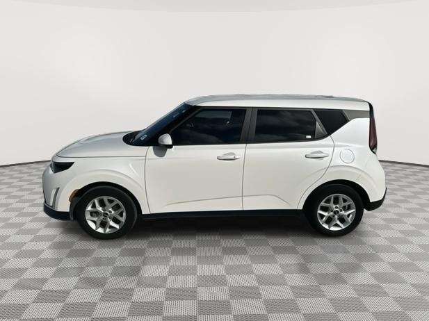 used 2023 Kia Soul car, priced at $17,674