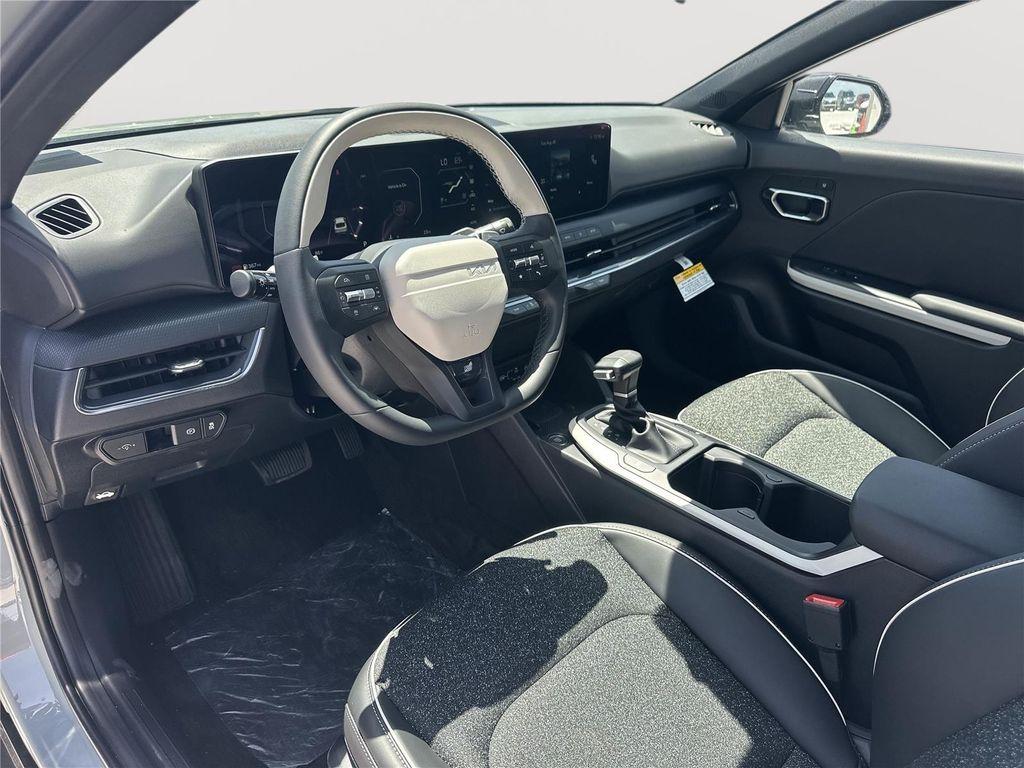 new 2025 Kia K4 car, priced at $27,440