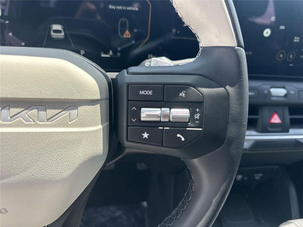 new 2025 Kia K4 car, priced at $27,440
