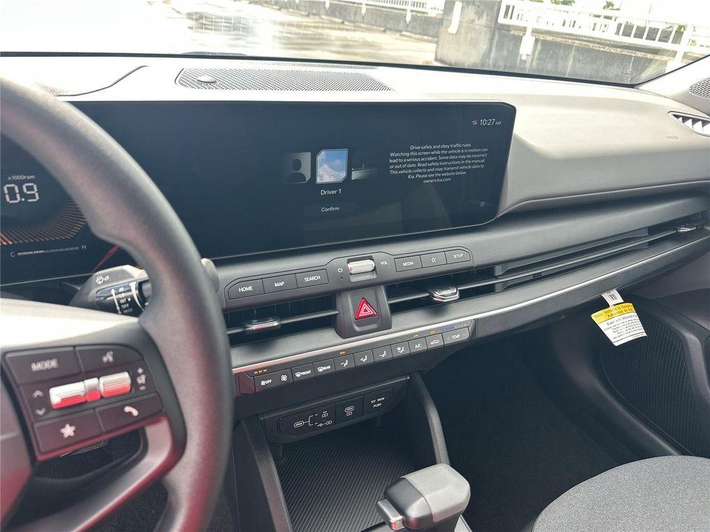 new 2025 Kia K4 car, priced at $24,375