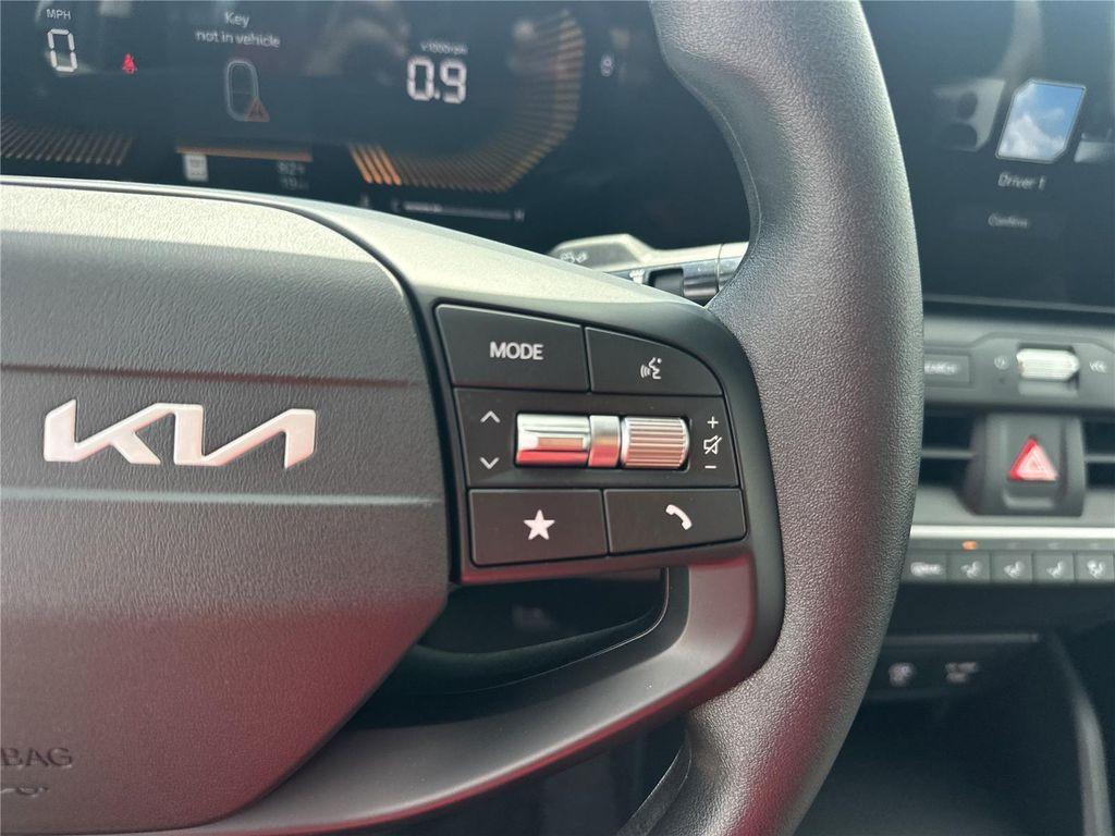new 2025 Kia K4 car, priced at $24,375