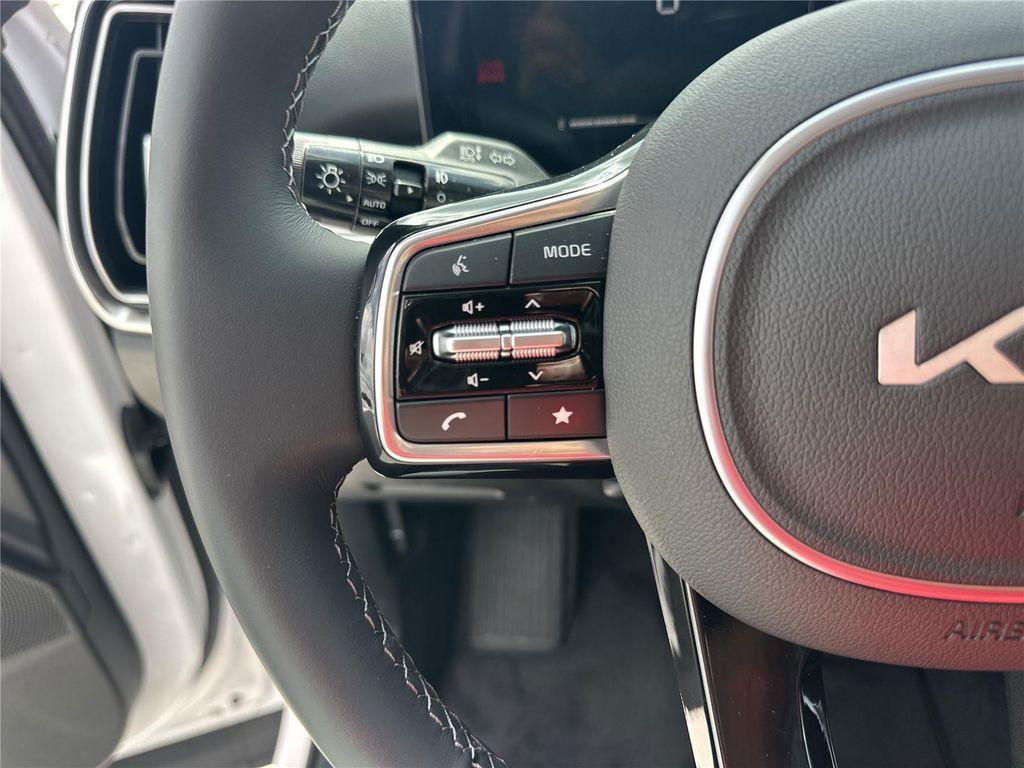 new 2025 Kia Sorento car, priced at $40,874