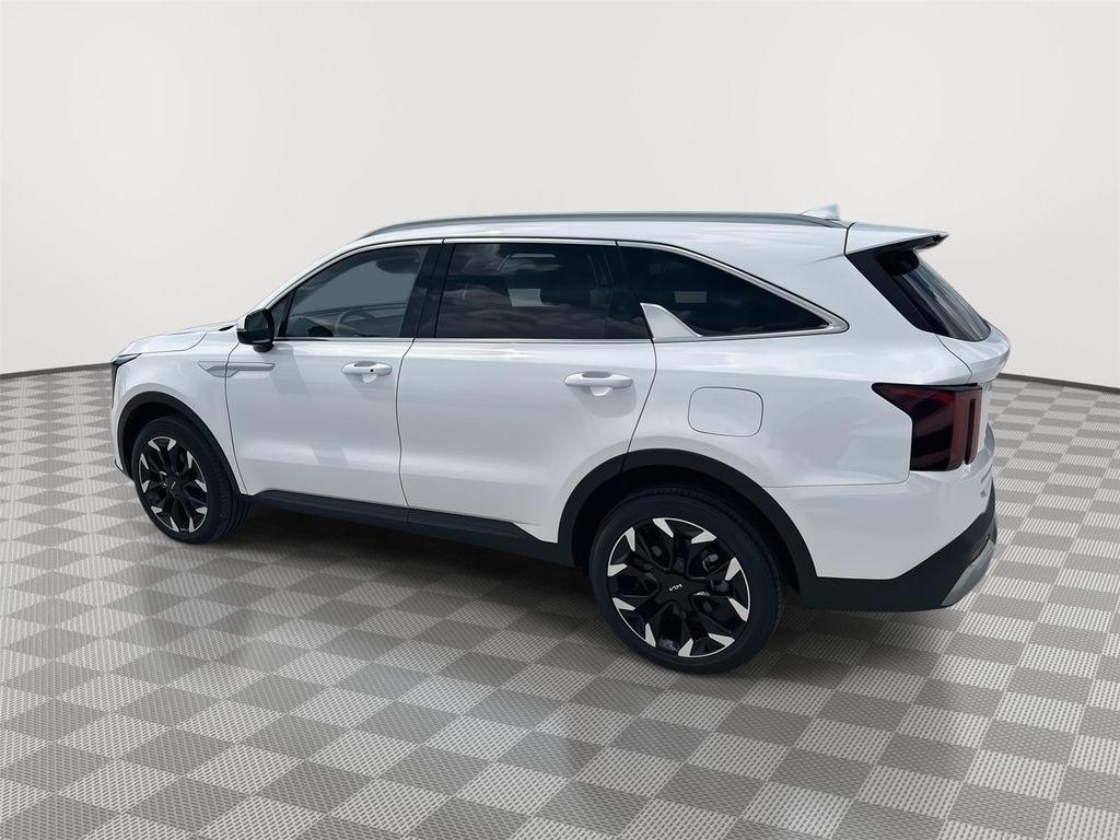 new 2025 Kia Sorento car, priced at $40,874