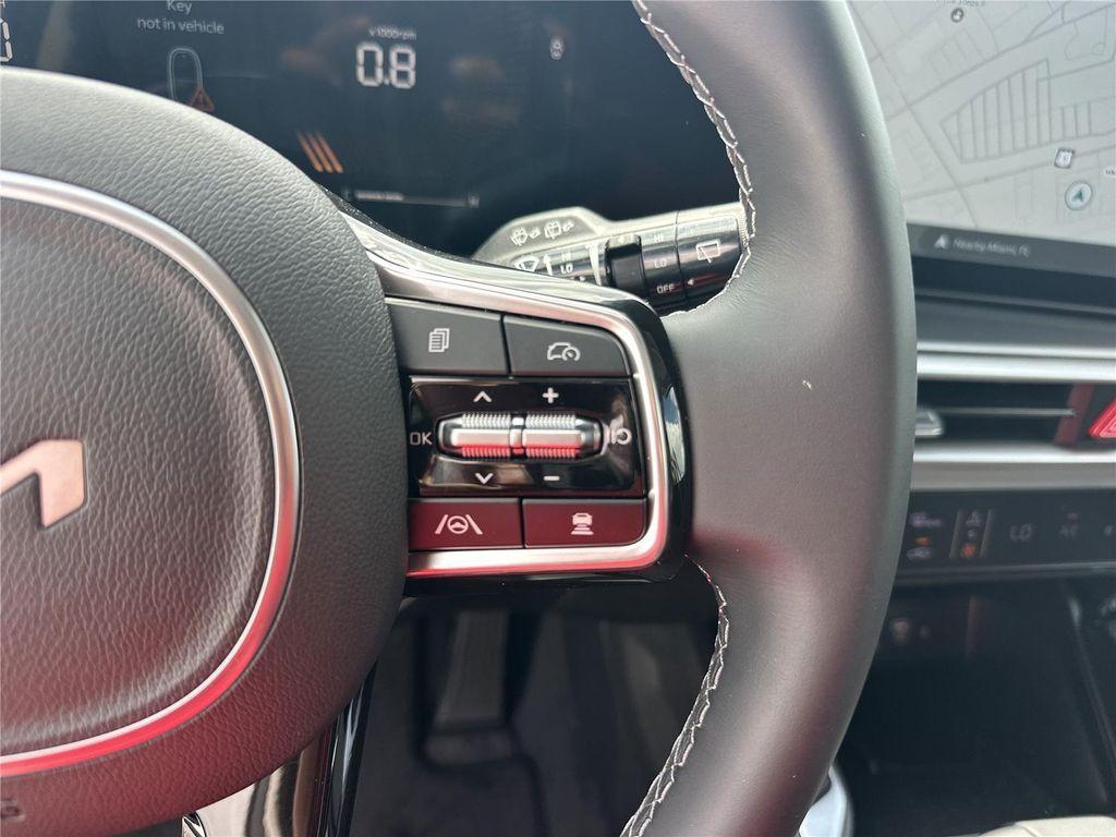 new 2025 Kia Sorento car, priced at $40,874