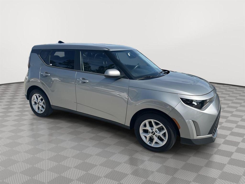 used 2024 Kia Soul car, priced at $17,624