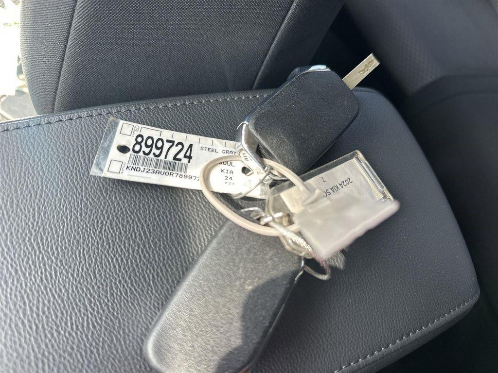 used 2024 Kia Soul car, priced at $17,624