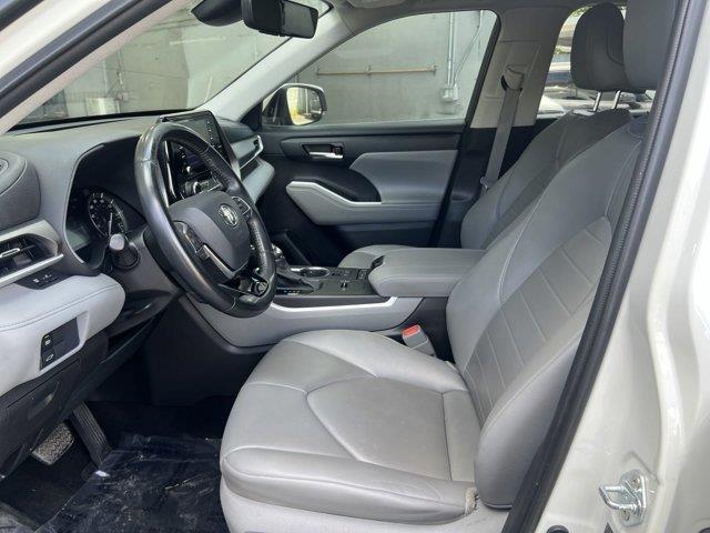 used 2021 Toyota Highlander car, priced at $30,017