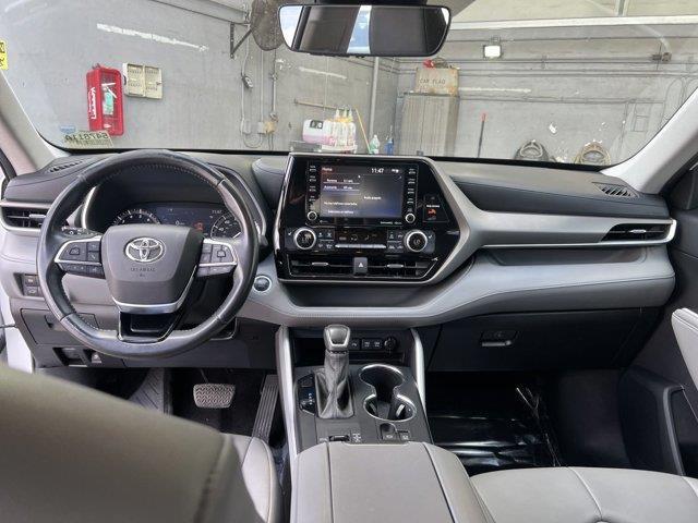 used 2021 Toyota Highlander car, priced at $30,017