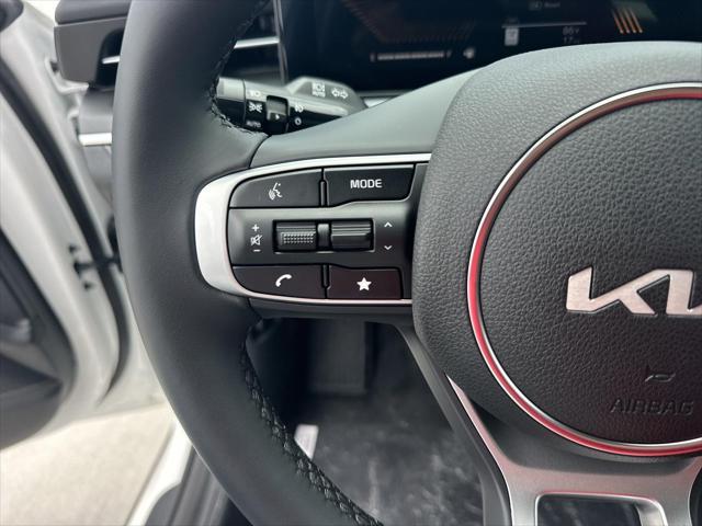 new 2025 Kia K5 car, priced at $31,645