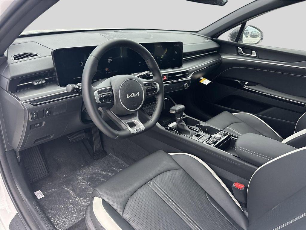 new 2025 Kia K5 car, priced at $31,329