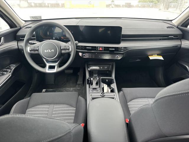 new 2025 Kia K5 car, priced at $28,265