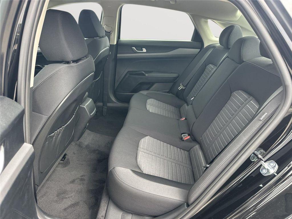 new 2025 Kia K5 car, priced at $27,979