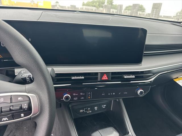 new 2025 Kia K5 car, priced at $28,265