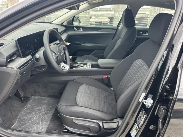 new 2025 Kia K5 car, priced at $28,265