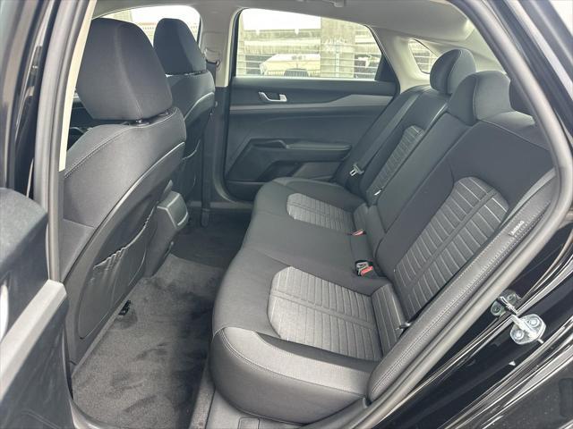 new 2025 Kia K5 car, priced at $28,265