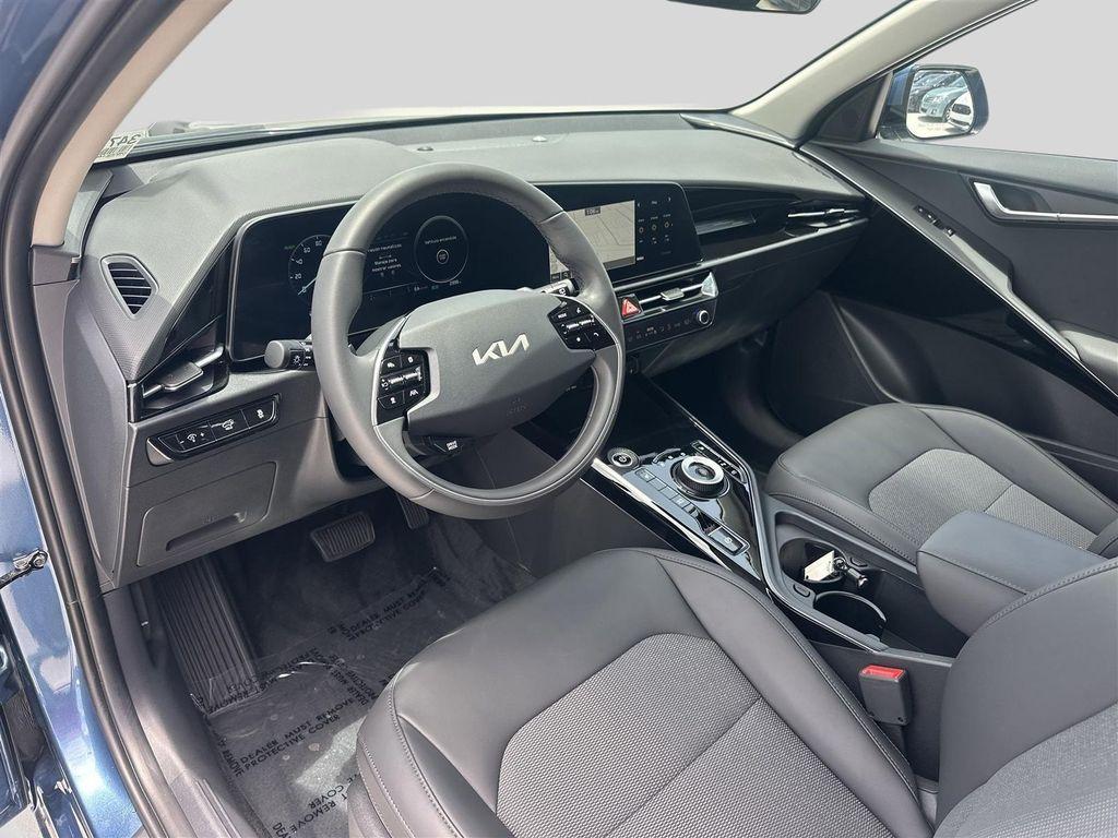 used 2025 Kia Niro EV car, priced at $28,430
