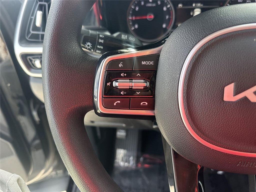 used 2022 Kia Sorento car, priced at $19,813