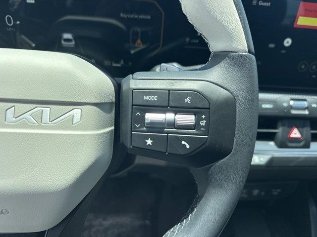new 2025 Kia K4 car, priced at $27,440
