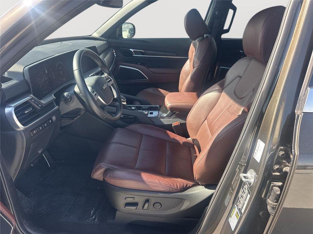 used 2023 Kia Telluride car, priced at $33,005