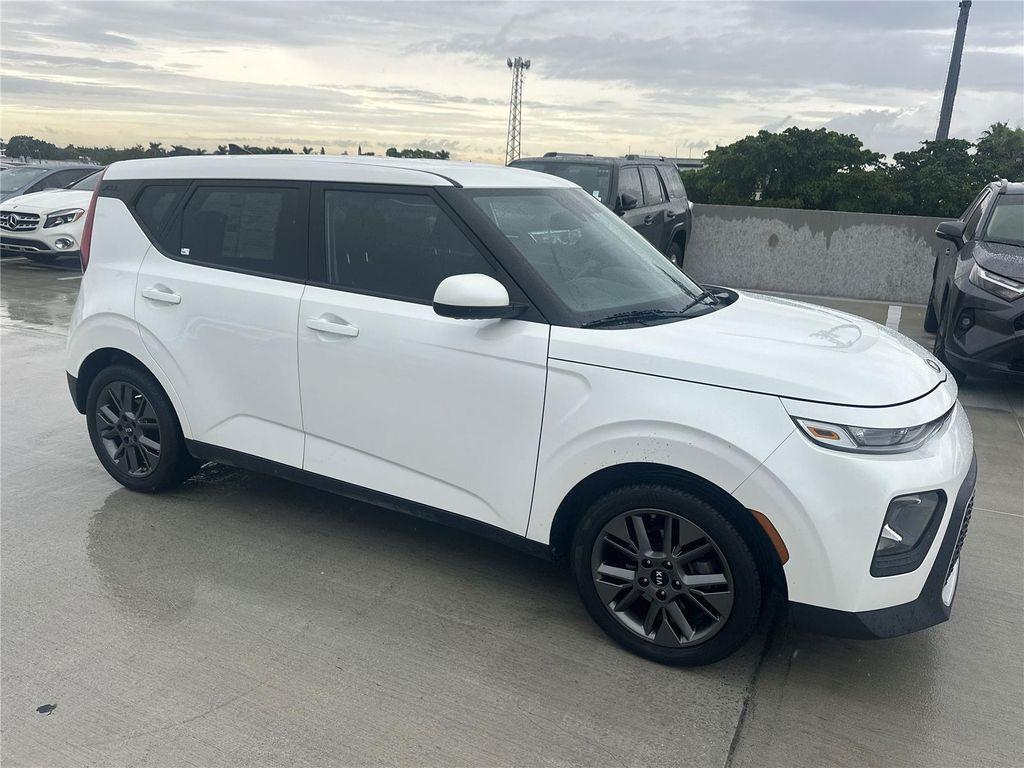 used 2021 Kia Soul car, priced at $12,451