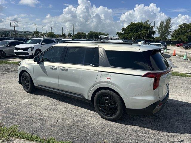 new 2025 Kia Carnival car, priced at $47,395