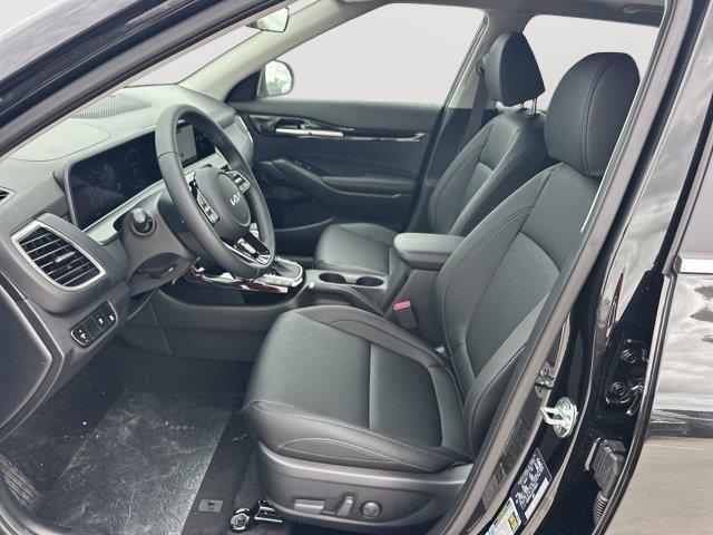 new 2025 Kia Seltos car, priced at $28,680