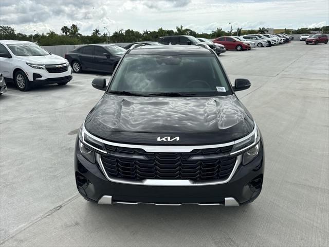 new 2025 Kia Seltos car, priced at $28,391