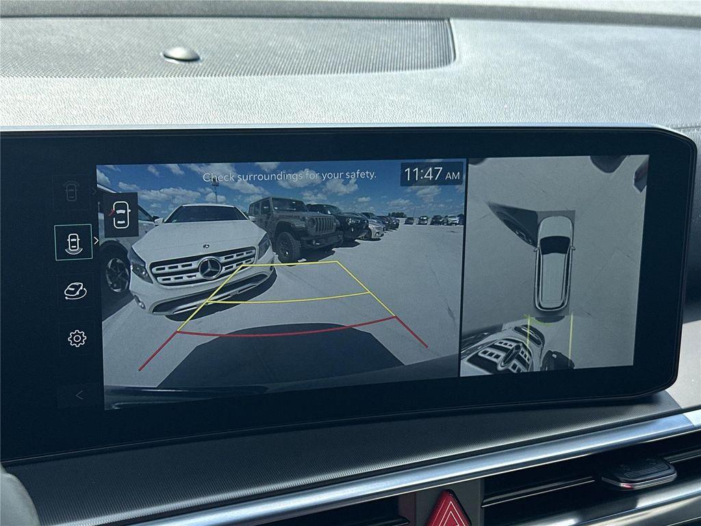 new 2025 Kia Sorento Hybrid car, priced at $48,600