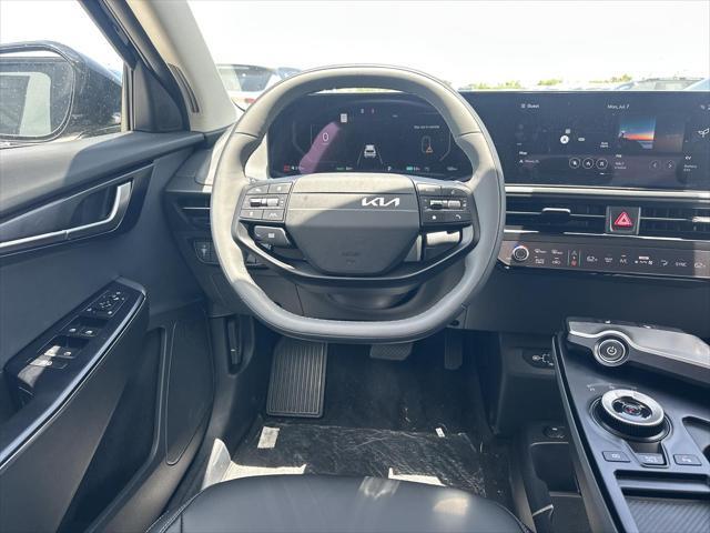 new 2025 Kia EV6 car, priced at $49,019