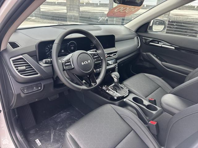 new 2025 Kia Seltos car, priced at $28,391