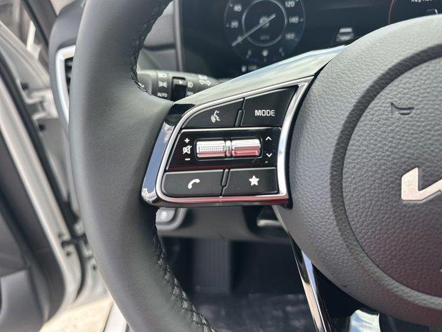 new 2025 Kia Seltos car, priced at $28,680