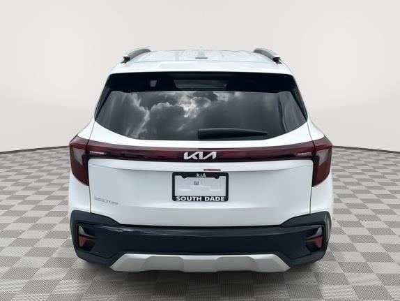 new 2025 Kia Seltos car, priced at $28,680