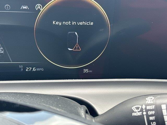 new 2025 Kia Seltos car, priced at $28,680